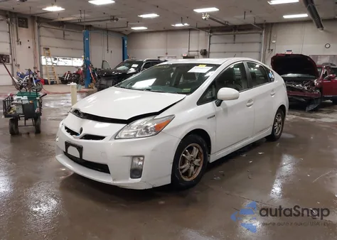 2011 Toyota Prius Two z USA, uszkodzony, nr VIN JTDKN3DUXB5373724